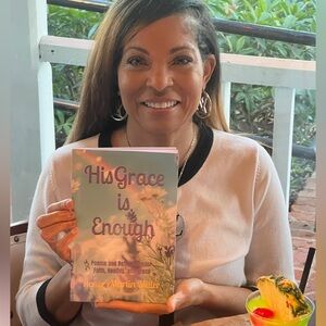 Meet your Posher, Renee